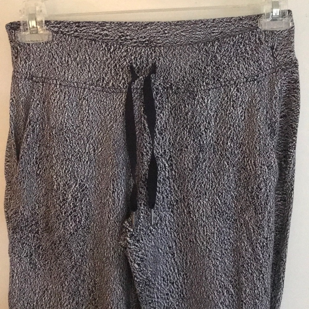 Lululemon pants